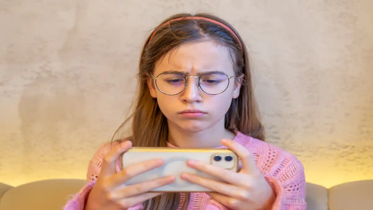 Golpes digitais em adolescentes, no blog Dica Pronta