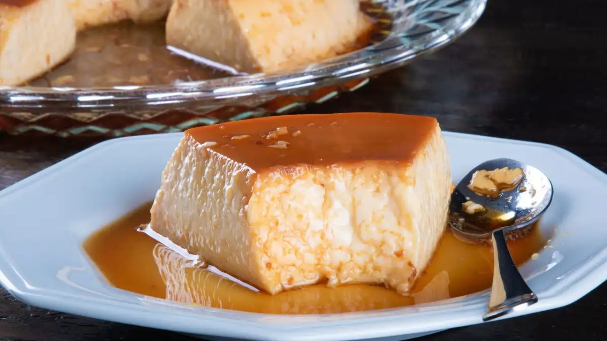 Um Pudim na Air Fryer, sem banho maria, de varios sabores, no blog Conversa Pronta.